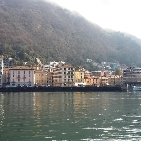 Al Molo Di Sant'agostino Bed & Breakfast Como