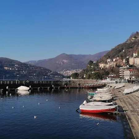 Al Molo Di Sant'agostino Bed & Breakfast *
